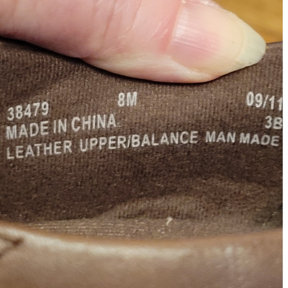 Clarks Bendables Wish Trance‎ Brown Leather Booties Cottage Core Office Size 8M - Picture 5 of 8